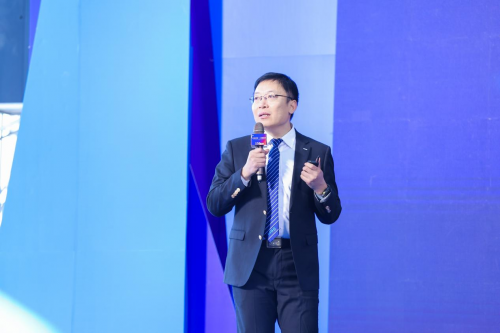 宏石激光北方总部基地(济南)正式投产,120kW超级体验开放日引领智能制造新篇章 宏石激光北方总部基地(济南)正式投产,120kW超级体验开放日引领智能制造新篇章